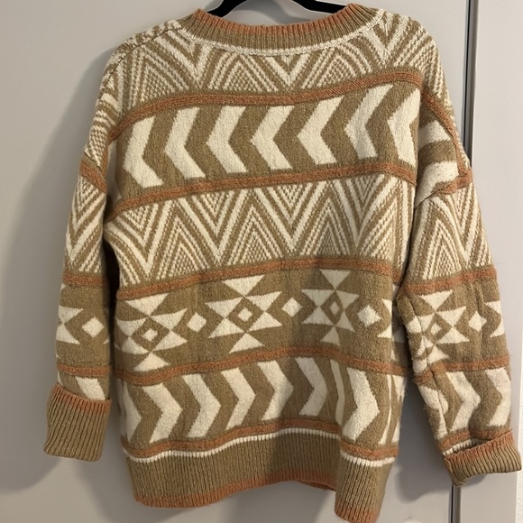 Neutral Aztec knit sweater - Picture 2 of 2